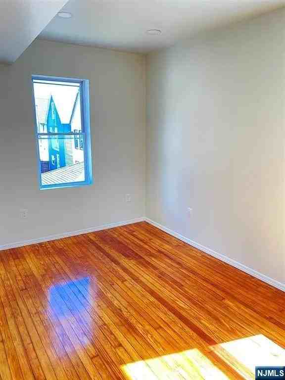 1008 74th St #2 - Photo 3 of 4