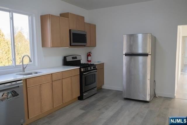 66 Boulevard #2ndFL - Photo 2 of 7