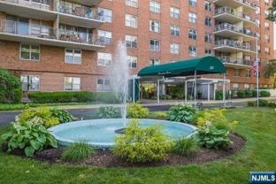 301 Beech St #OF7 - Photo 1 of 1