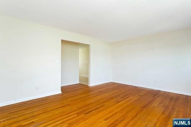 156 Bank St - Photo 5 of 19