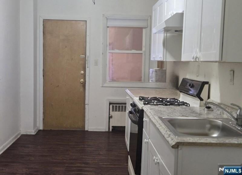 528 Valley Brook Ave #2FL - Photo 4 of 12