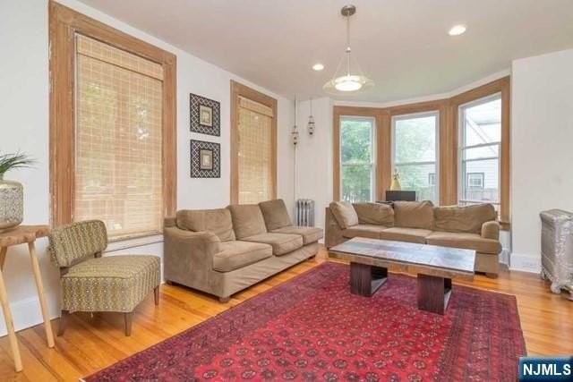 48 Stelfox St - Photo 4 of 19