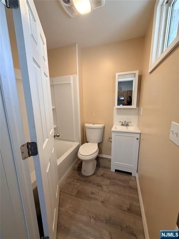 44 Hecker St #1 - Photo 3 of 10