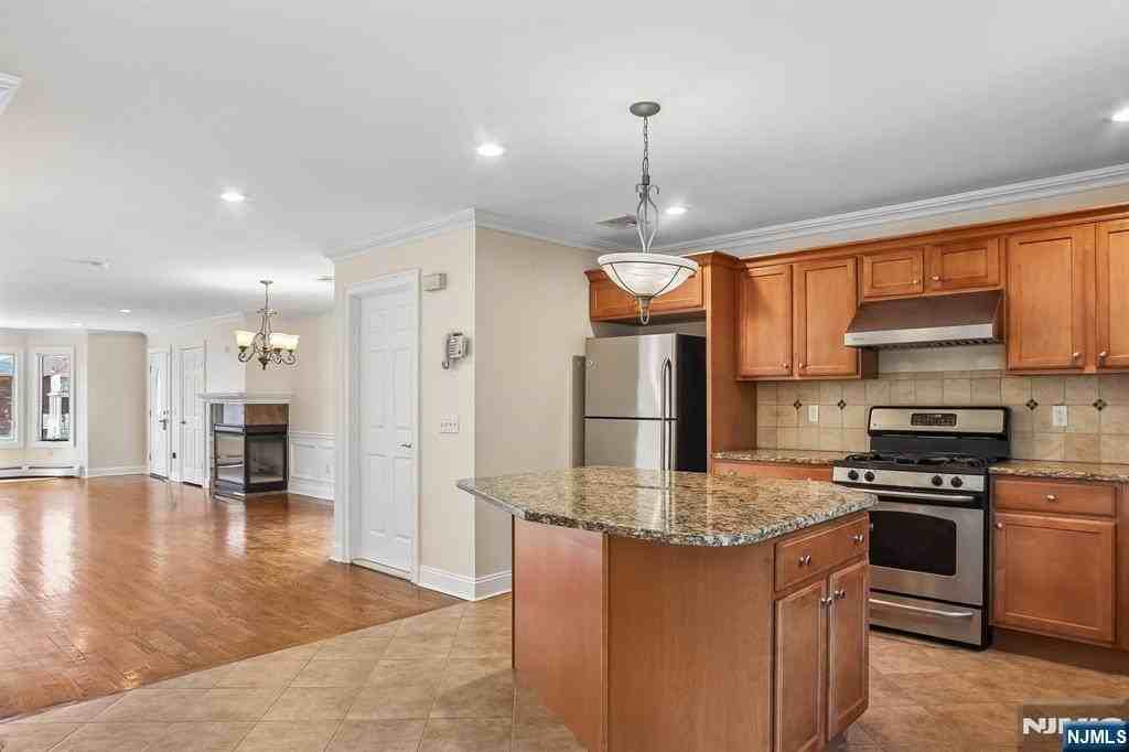 128 Princeton Pl #A - Photo 5 of 12