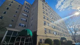 6010 Kennedy Blvd E #16 - Photo 1 of 1