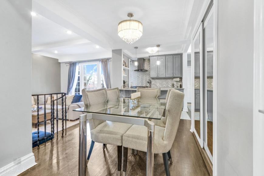20 Continental Ave - Photo 6 of 10