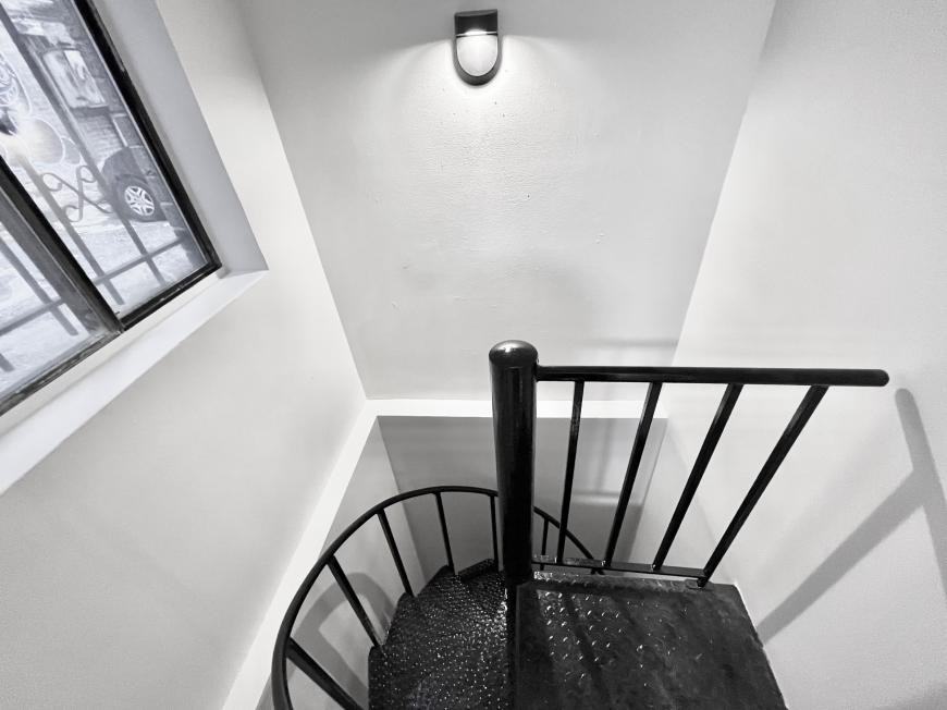 47 Cooper St - Photo 6 of 10