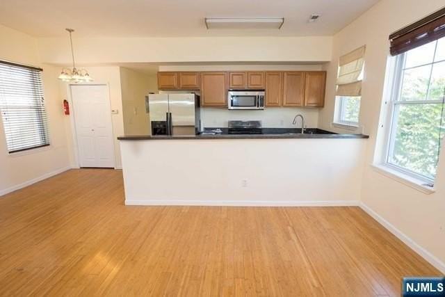 199 Van Winkle St #2 - Photo 4 of 22