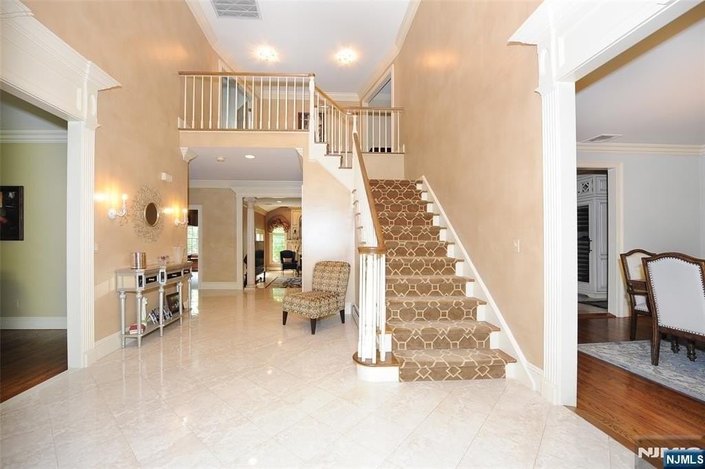 273 Joshua Ln - Photo 6 of 17