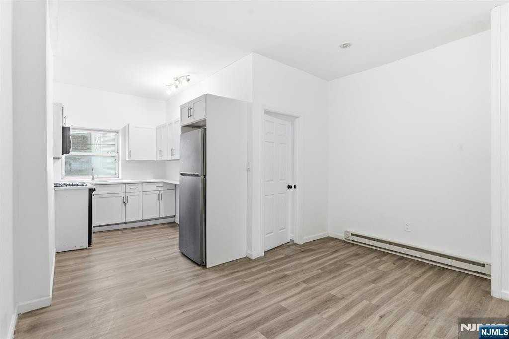 5 Elm St #3 - Photo 4 of 15