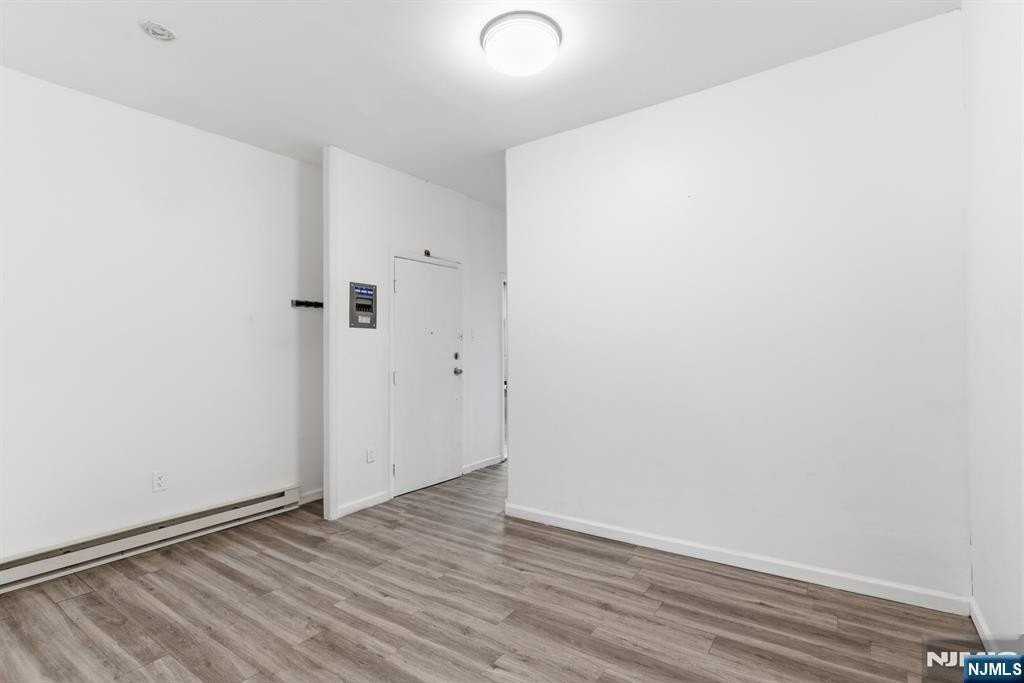 5 Elm St #3 - Photo 5 of 15
