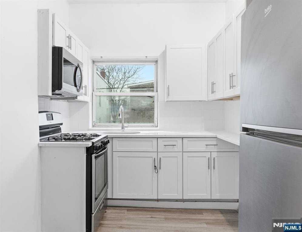 5 Elm St #3 - Photo 6 of 15