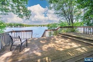 21 E Shore Rd - Photo 1 of 1
