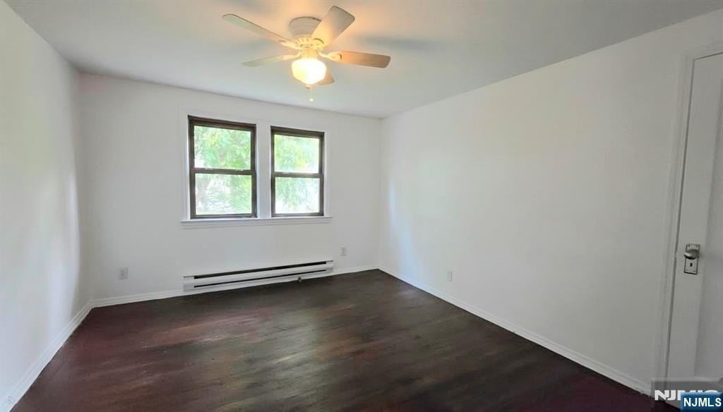 592 Beverly Rd #2ndFL - Photo 5 of 7