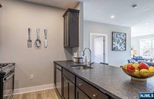 featured image of 455 Livingston St #212