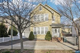 105 Livingston Ave #1 - Photo 1 of 1