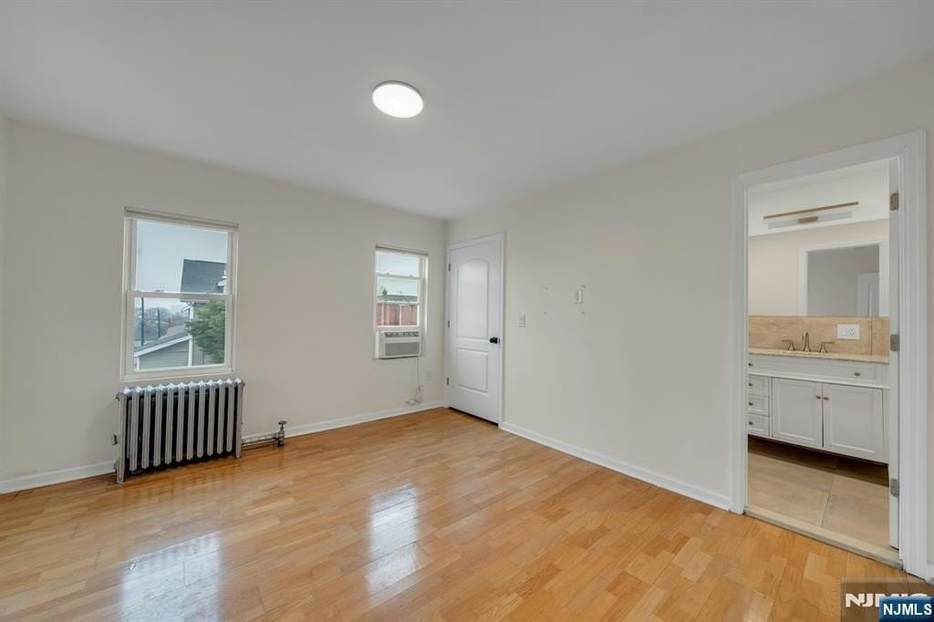 316 Palisade Ave #A - Photo 7 of 18