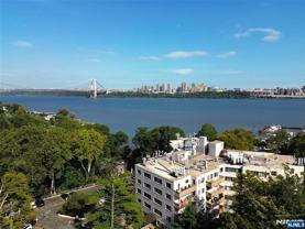 1375 River Rd #LG - Photo 1 of 1