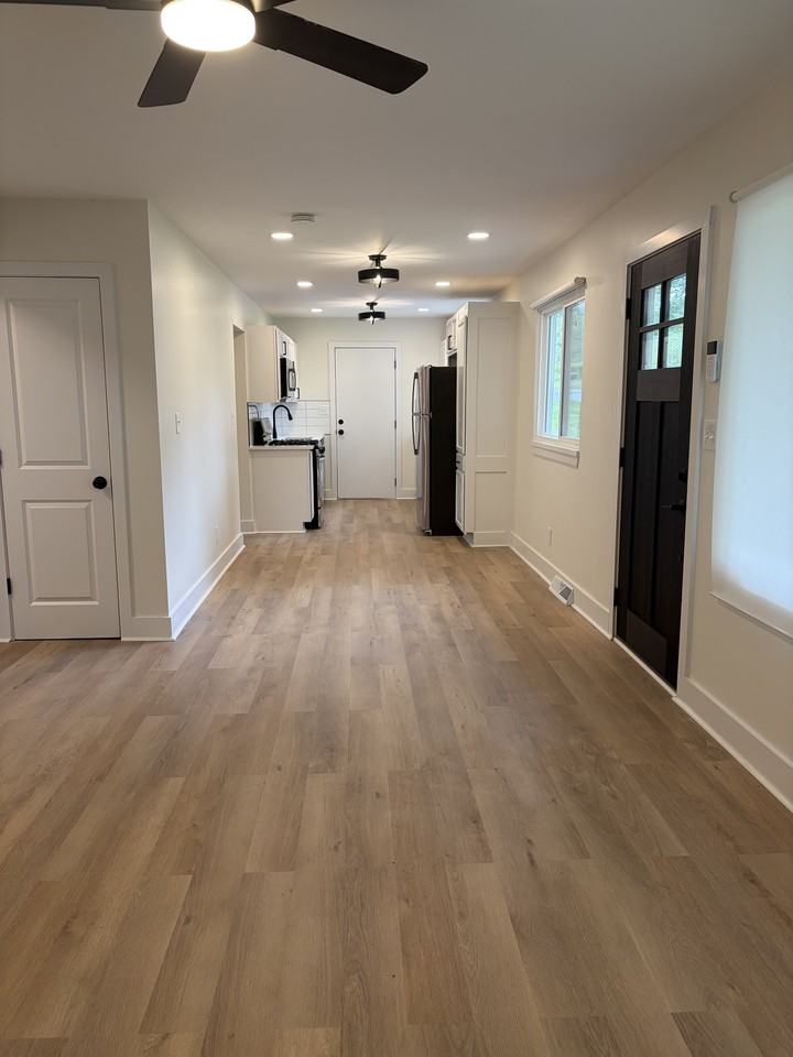 312 N 80th Ter #1 - Photo 6 of 33