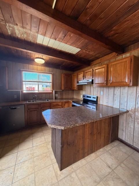 804 N 1st St #1 - Photo 3 of 16