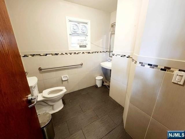 344 Kearny Ave - Photo 5 of 10
