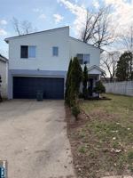 featured image of 170 Manhattan Ave