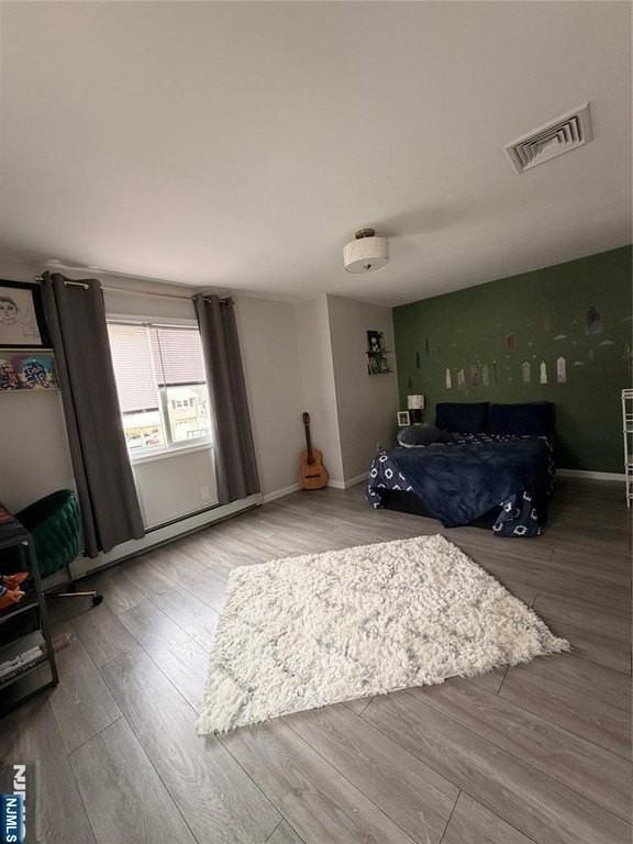 170 Manhattan Ave - Photo 7 of 10