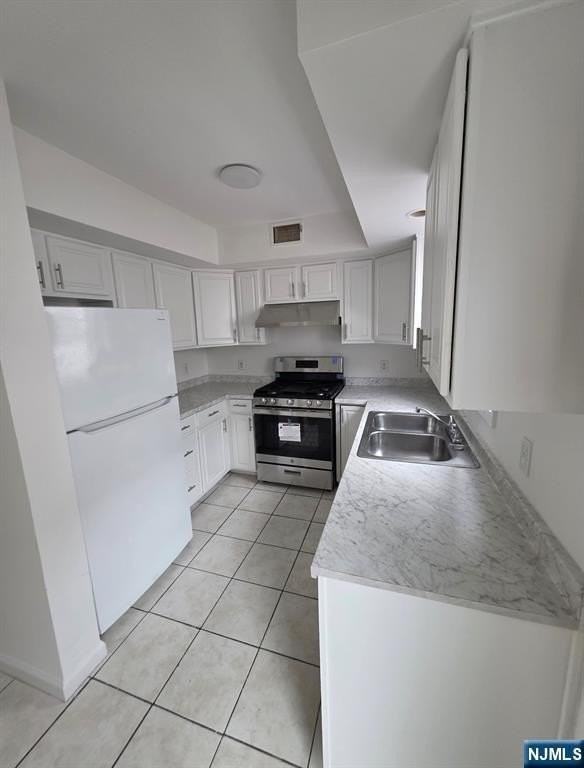 235 Keen St #2 - Photo 2 of 11
