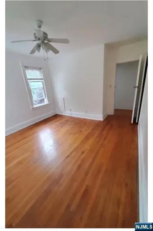 255 W Englewood Ave #2 - Photo 5 of 11