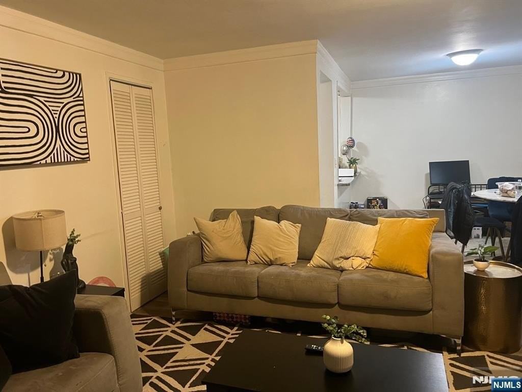 2197 Center Ave #197B - Photo 4 of 18