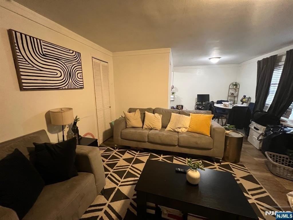 2197 Center Ave #197B - Photo 5 of 18