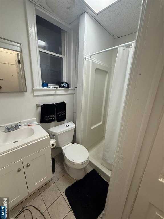 322 Anderson Ave - Photo 4 of 13