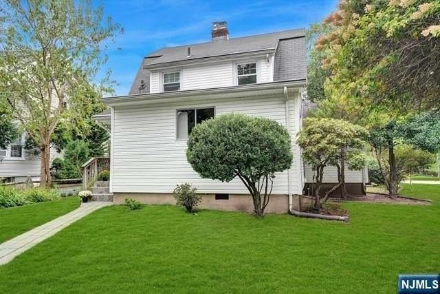 352 Durie Ave - Photo 2 of 21