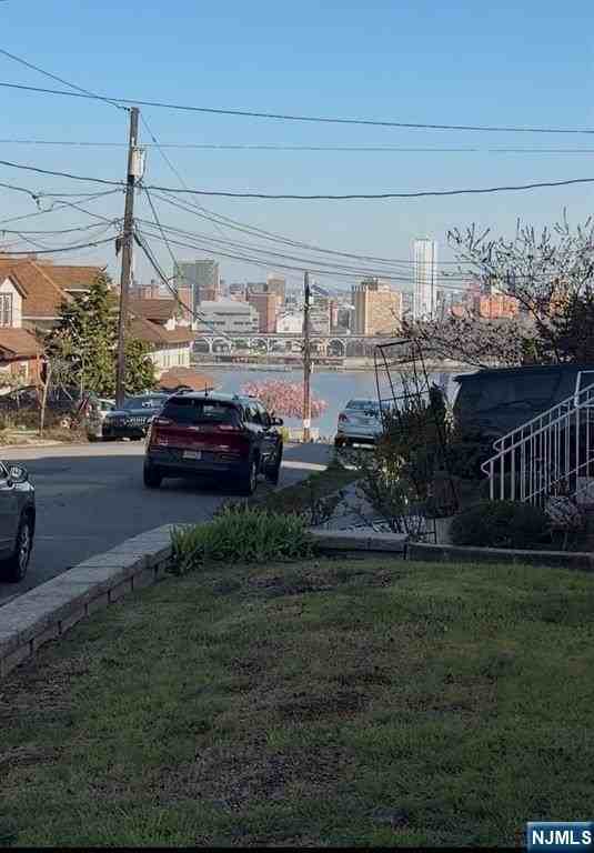 30 Knox Ave - Photo 5 of 8