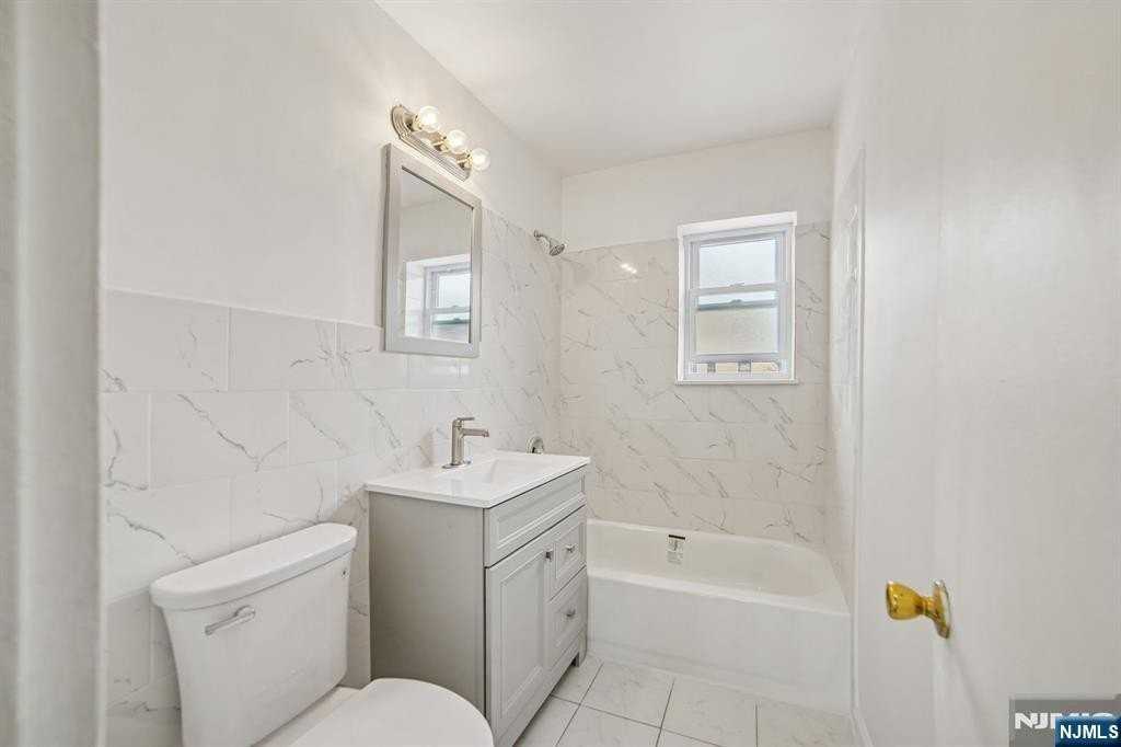 2430 8th St #5B - Photo 7 of 17