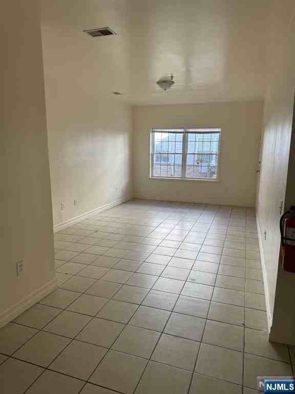 47 Central Ave #A15 - Photo 4 of 8