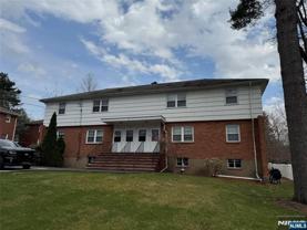 10 Engle St #1 - Photo 1 of 1