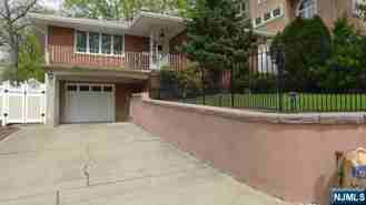 469 Westview Ave - Photo 1 of 1