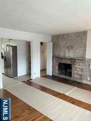 469 Westview Ave - Photo 2 of 15