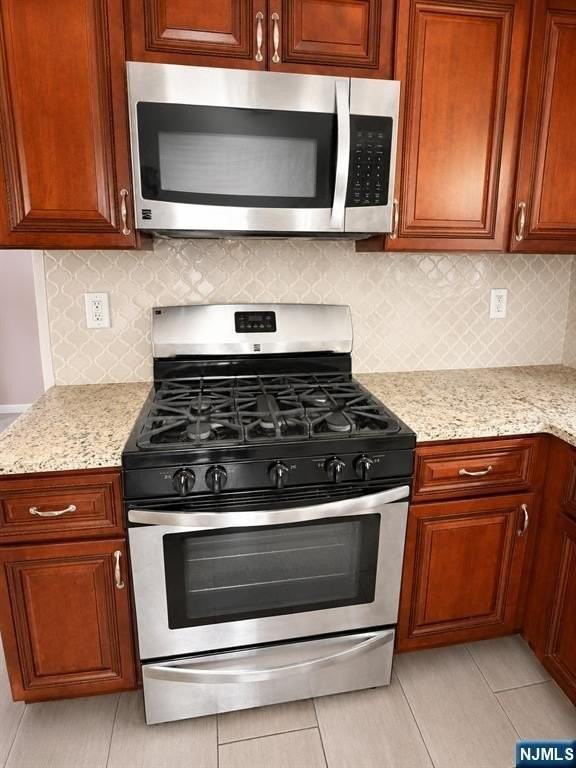 106 Rochelle Pkwy #2 - Photo 3 of 26