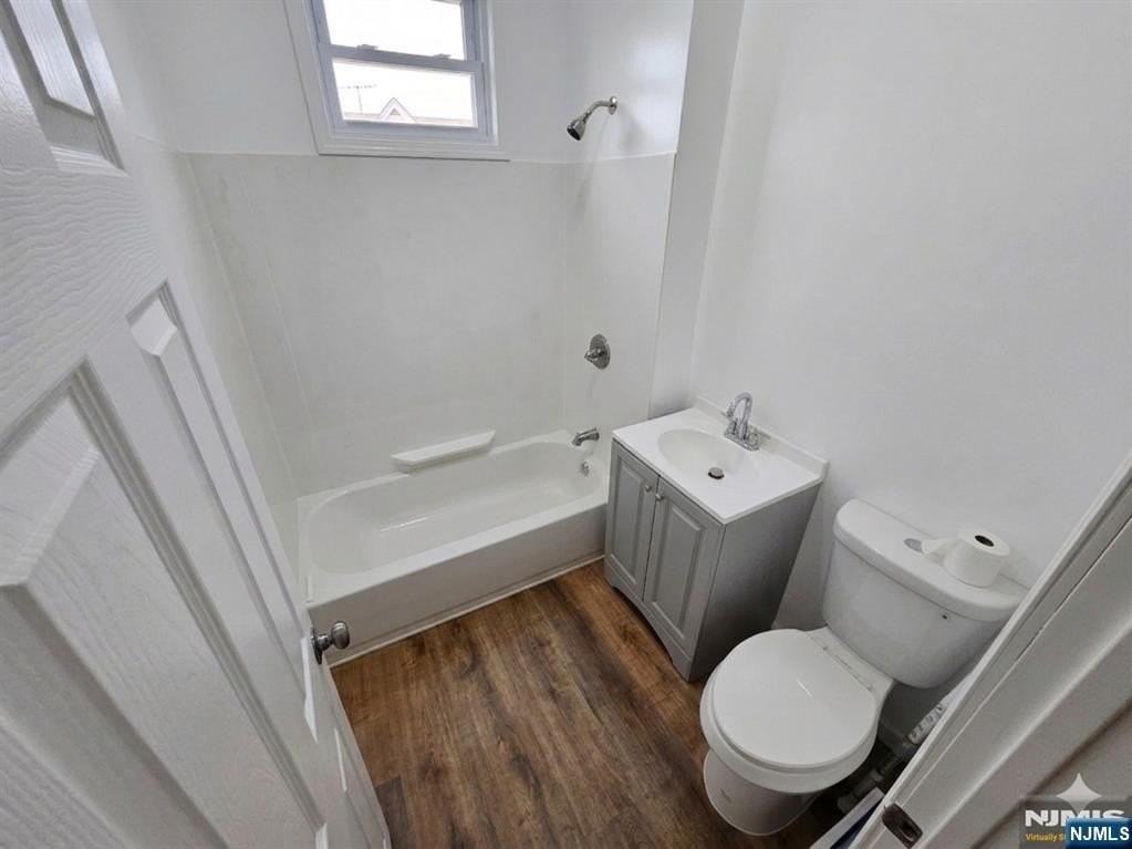 518 E 23rd St #3F - Photo 3 of 4