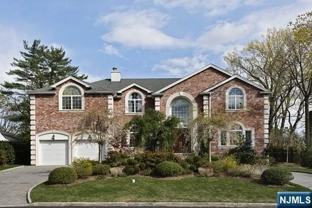 417 N Woodland St - Photo 1 of 1
