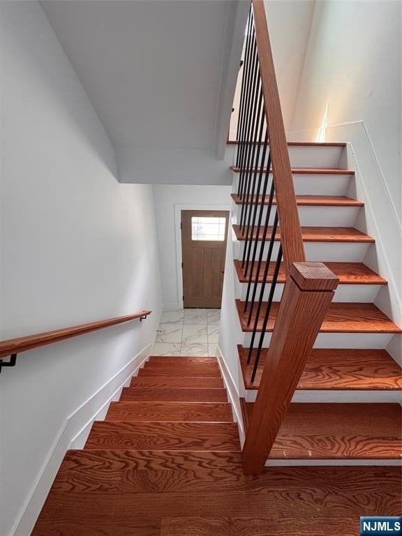 123 E Jersey St #2 - Photo 4 of 16