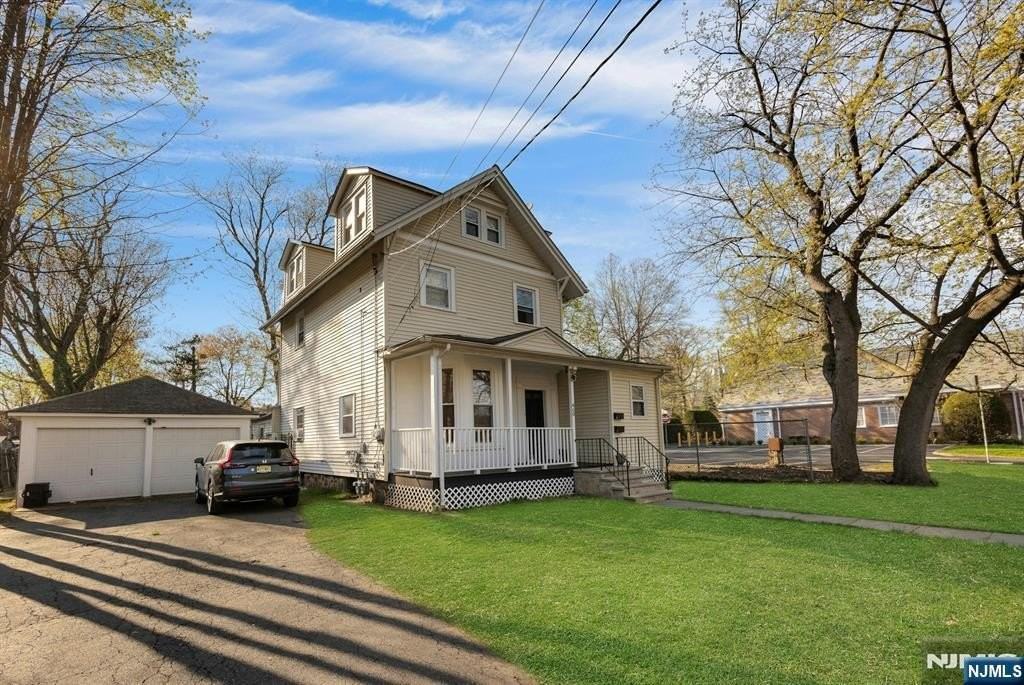 460 Orchard St #2 - Photo 5 of 22