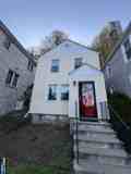 698 Undercliff Ave - Photo 1 of 1
