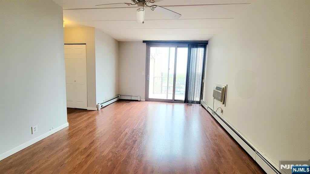 515 Anderson Ave #6A - Photo 3 of 10