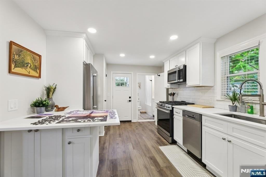 567 S Broad St #REAR - Photo 6 of 16