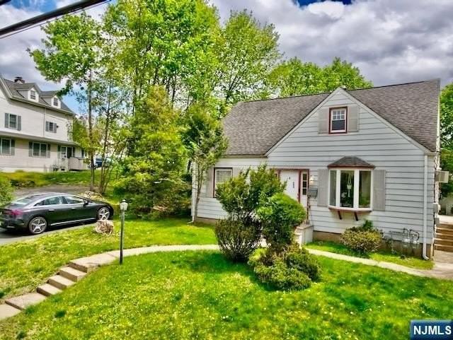 382 High Mountain Rd