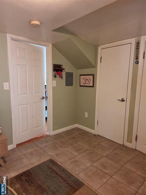 509 Saint Pauls Ave #2ndFL - Photo 7 of 13