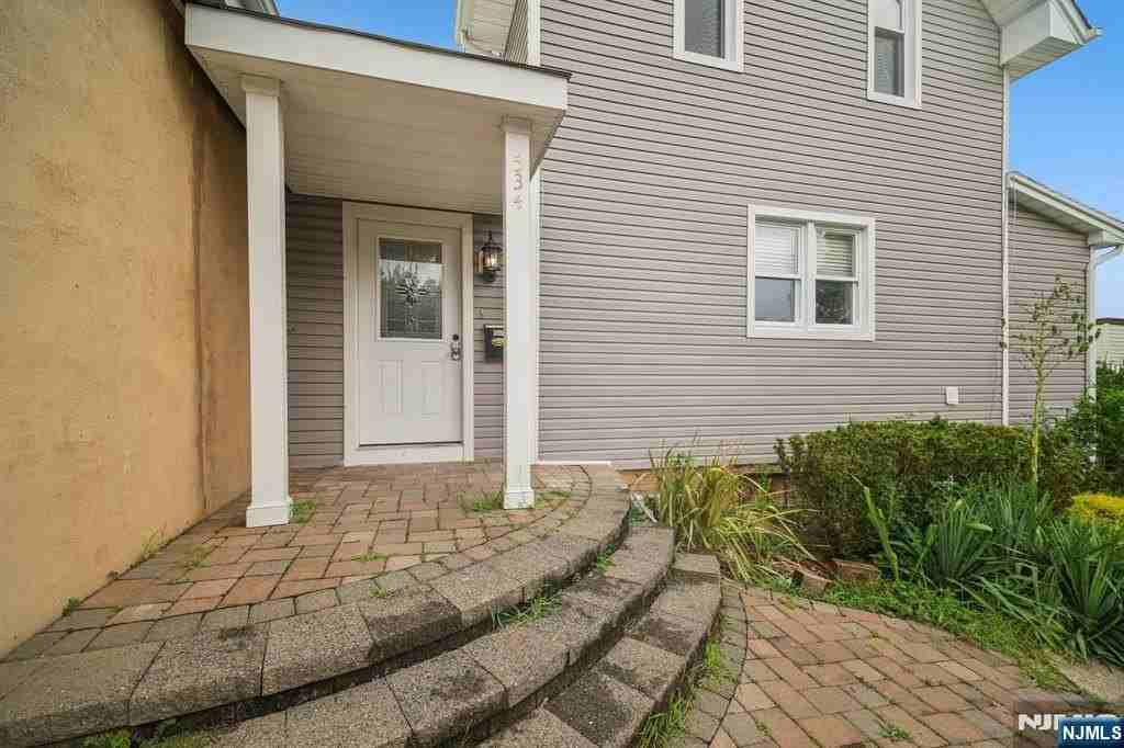 534 Durie Ave #3 - Photo 3 of 21